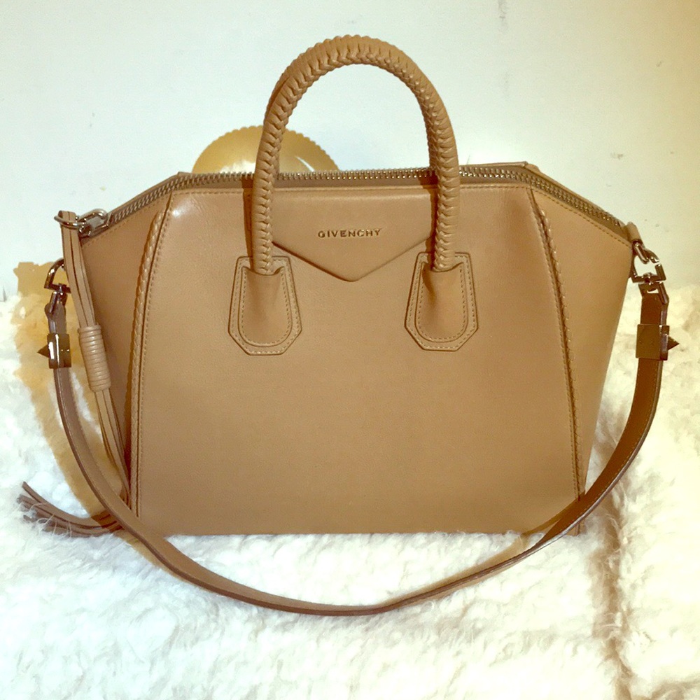 GIVENCHY TAN MEDIUM “ANTIGONA” SATCHEL BAG